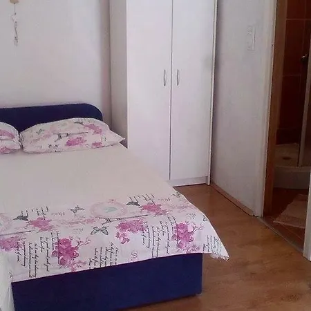 Miroslava Apartman